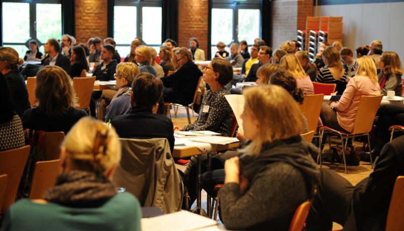 Teilnehmende der Regionalkonferenz Hamburg