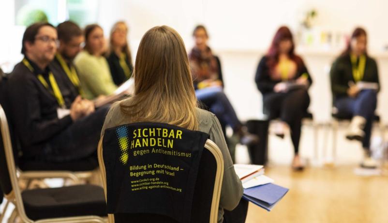 Fachkräfte der Jugend- und Bildungsarbeit im Austausch zur Fortbildung gegen Antisemitismus