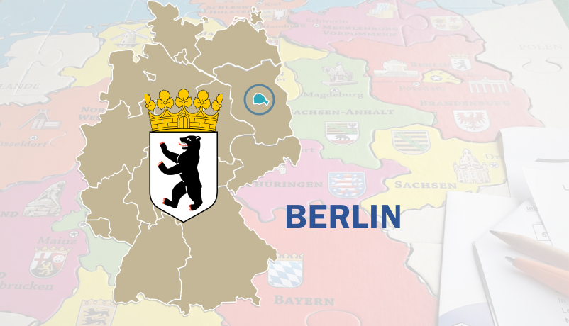 Deutschlandkarte mit hervorgehobenem Berlin und Berliner Landeswappen