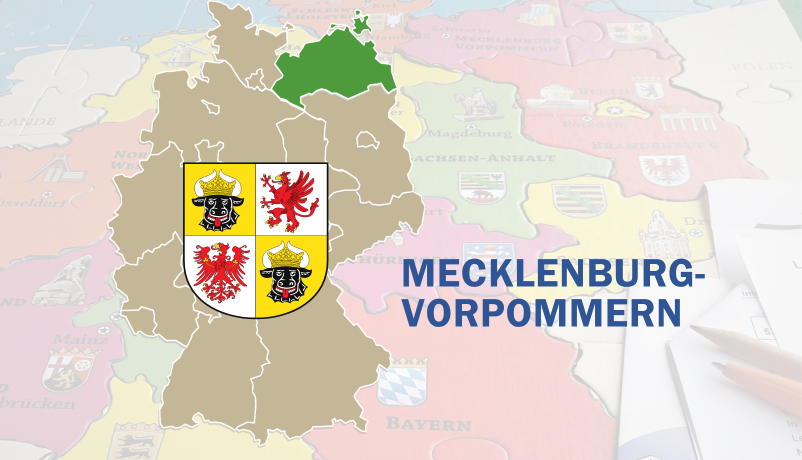 Deutschlandkarte mit hervorgehobenem Mecklenburg-Vorpommern und Landeswappen
