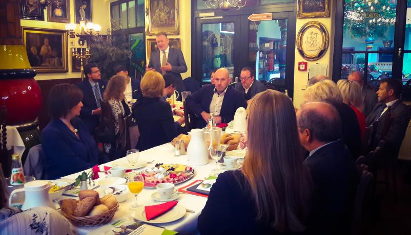 Parlamentarisches Frühstück der Initiative in Magdeburg Parlamentarisches Frühstück der Initiative in Magdeburg