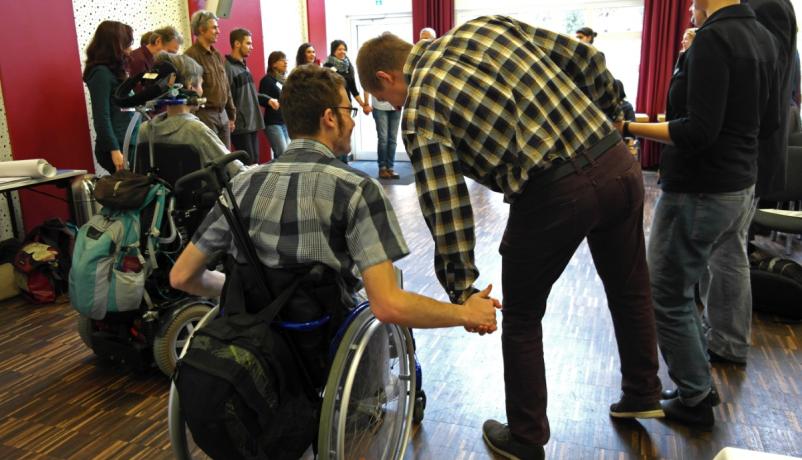 Teilnehmende an einem Workshop im Rahmen von Vision:Inklusion