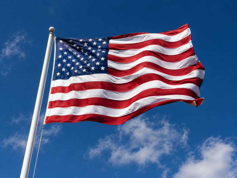 wehende Flagge der Vereinigten Staaten von Amerika (USA)