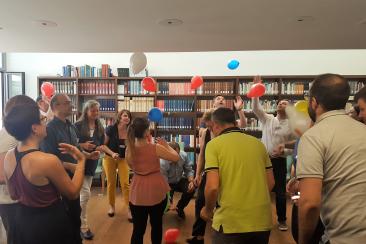 Ballonspiel auf der Konferenz „Es war einmal. heute – Jugend im Fokus der deutsch-griechischen Beziehungen“