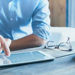 NABIBB Online-Infoveranstaltung zur Erasmus+ Akkreditierung in der Berufsbildung Online-Infoveranstaltung zur Erasmus+-Akkreditierung in der Berufsbildung