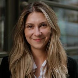 Portrait von Kiki Gymnopoulou (DGJW)