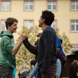 Jugendliche zusammen Jugendliche zusammen