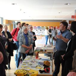Trägerstand auf dem Info- und Vernetzungstag Hannover Trägerstand auf dem Info- und Vernetzungstag Hannover