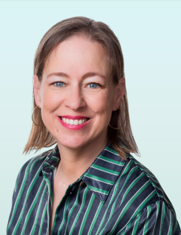 Porträt von Karin Scheichl, Deutsch-Französisches Jugendwerk (DFJW)